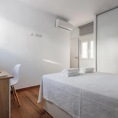 Apartman Caleta De 2